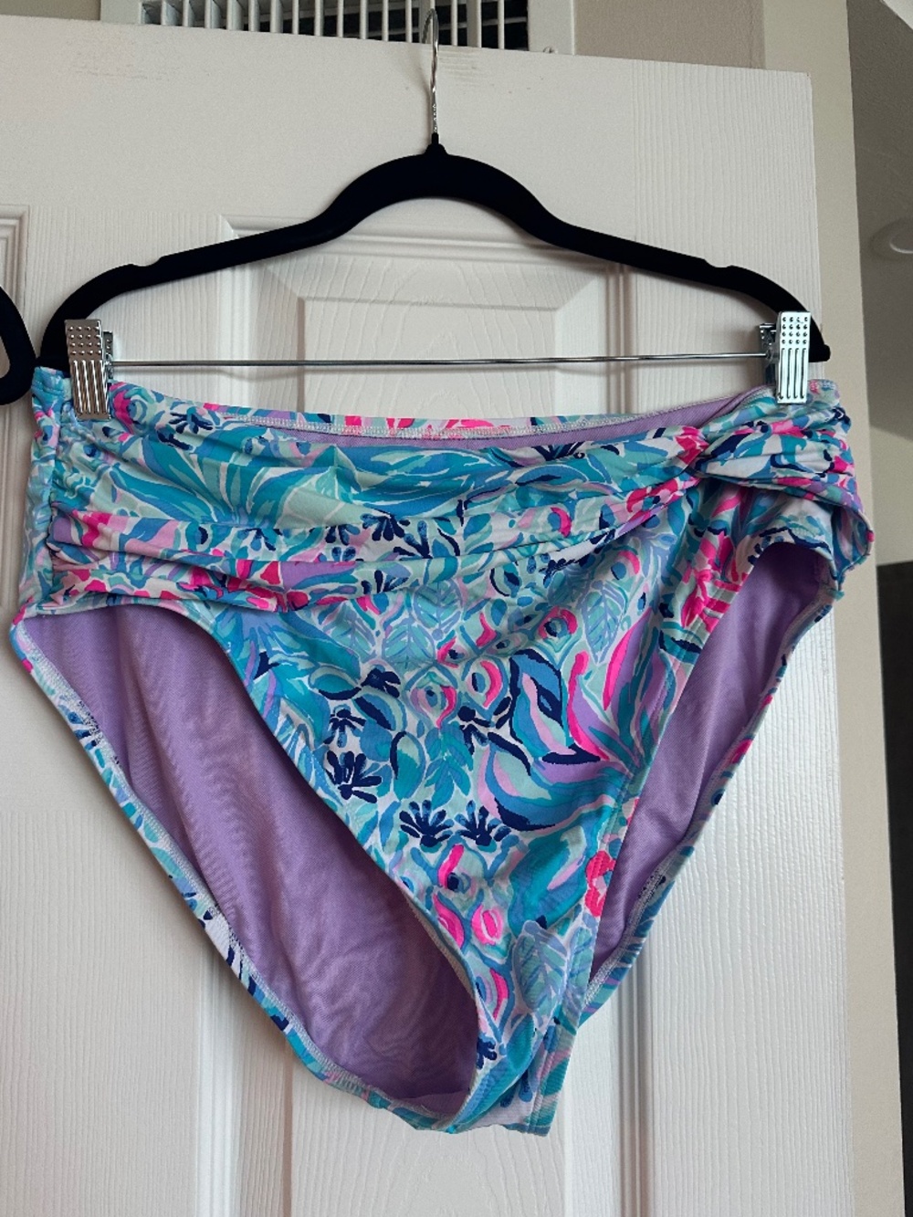 LILLY PULITZER Yarrow High Waisted Bottom "PARTY PRINCESS" Size 16 - Picture 3 of 4